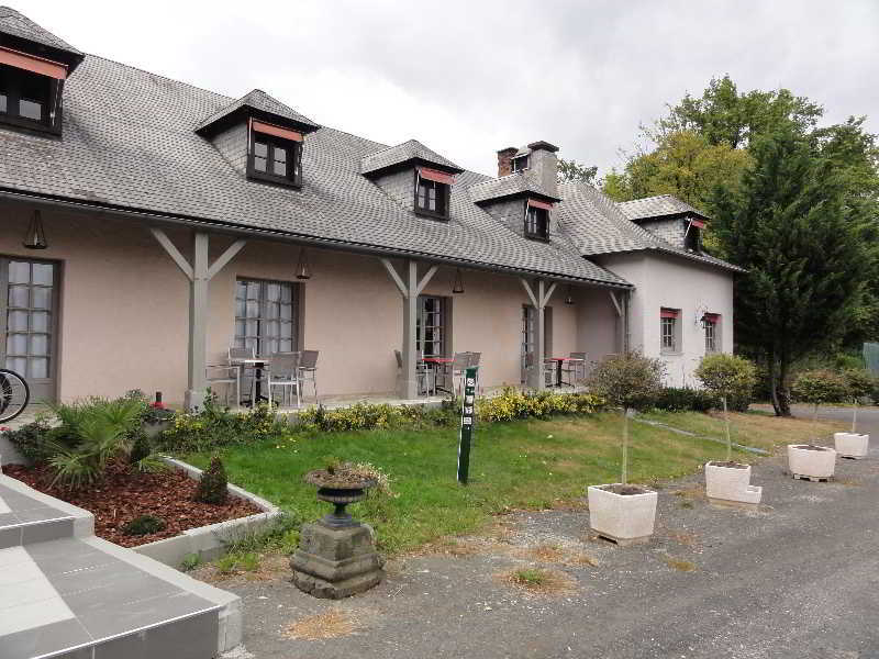 Hotel Restaurant Les Coquelicots, The Originals Relais Saint-Pardoux-l'Ortigier Exteriér fotografie